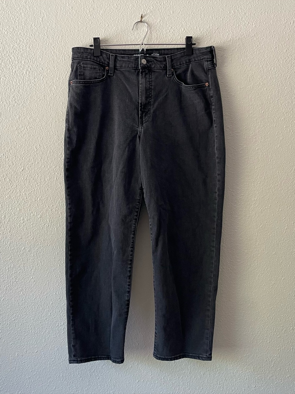 Old Navy High-Rise OG Loose Jeans Women’s Size 16 Black Washed Denim